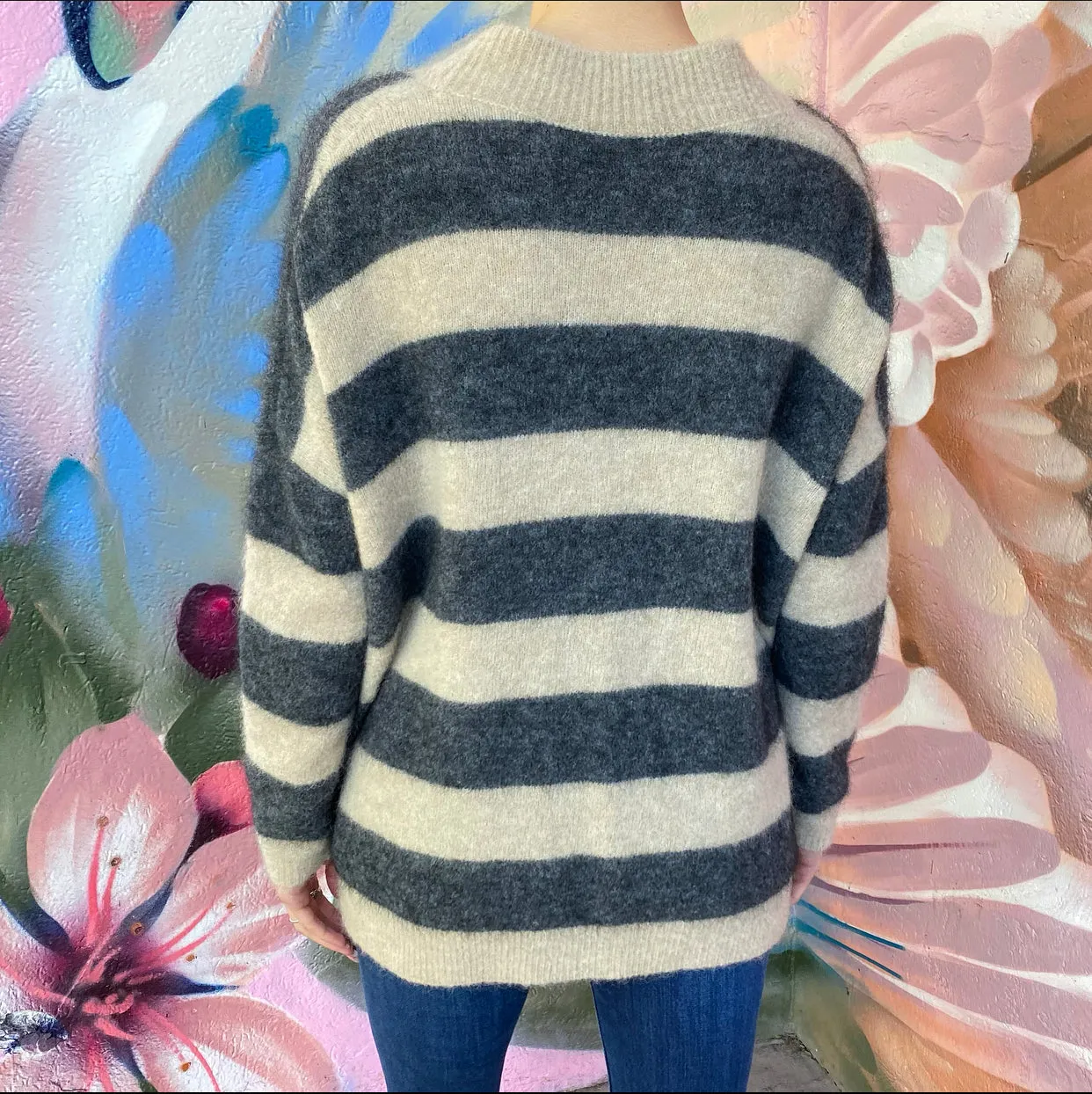 Brunello Cucinelli Beige and Grey Stripe Mohair Cardigan Sweater - M
