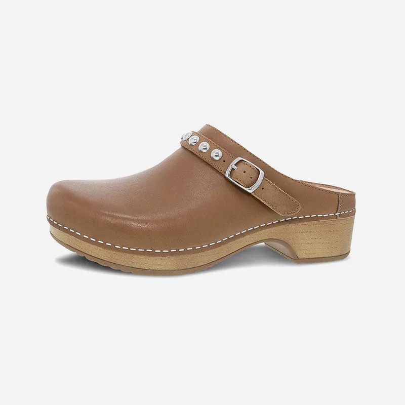 Dansko Britton