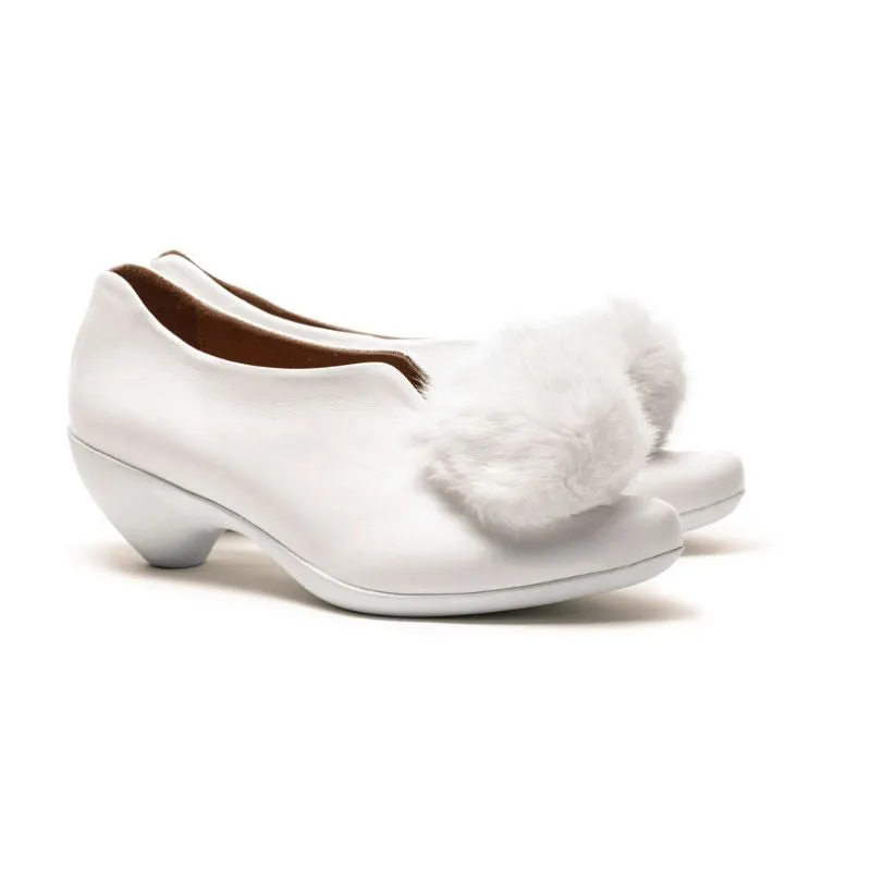 SS25_29 PUFFBALL White | Leather Slip On