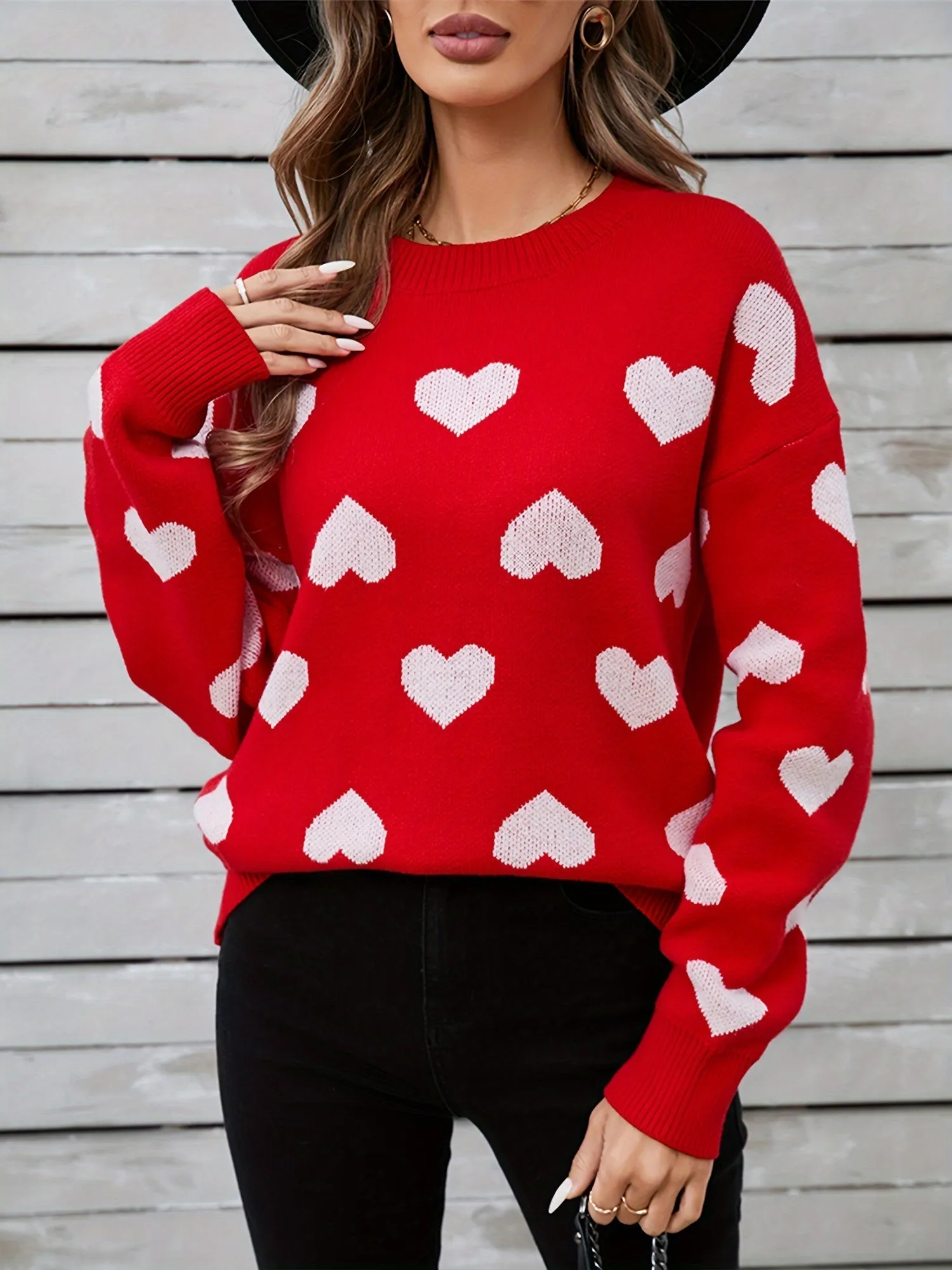 Women's Autumn Winter Knit Sweater Long Sleeve Crewneck Heart Print Loose Knitwear