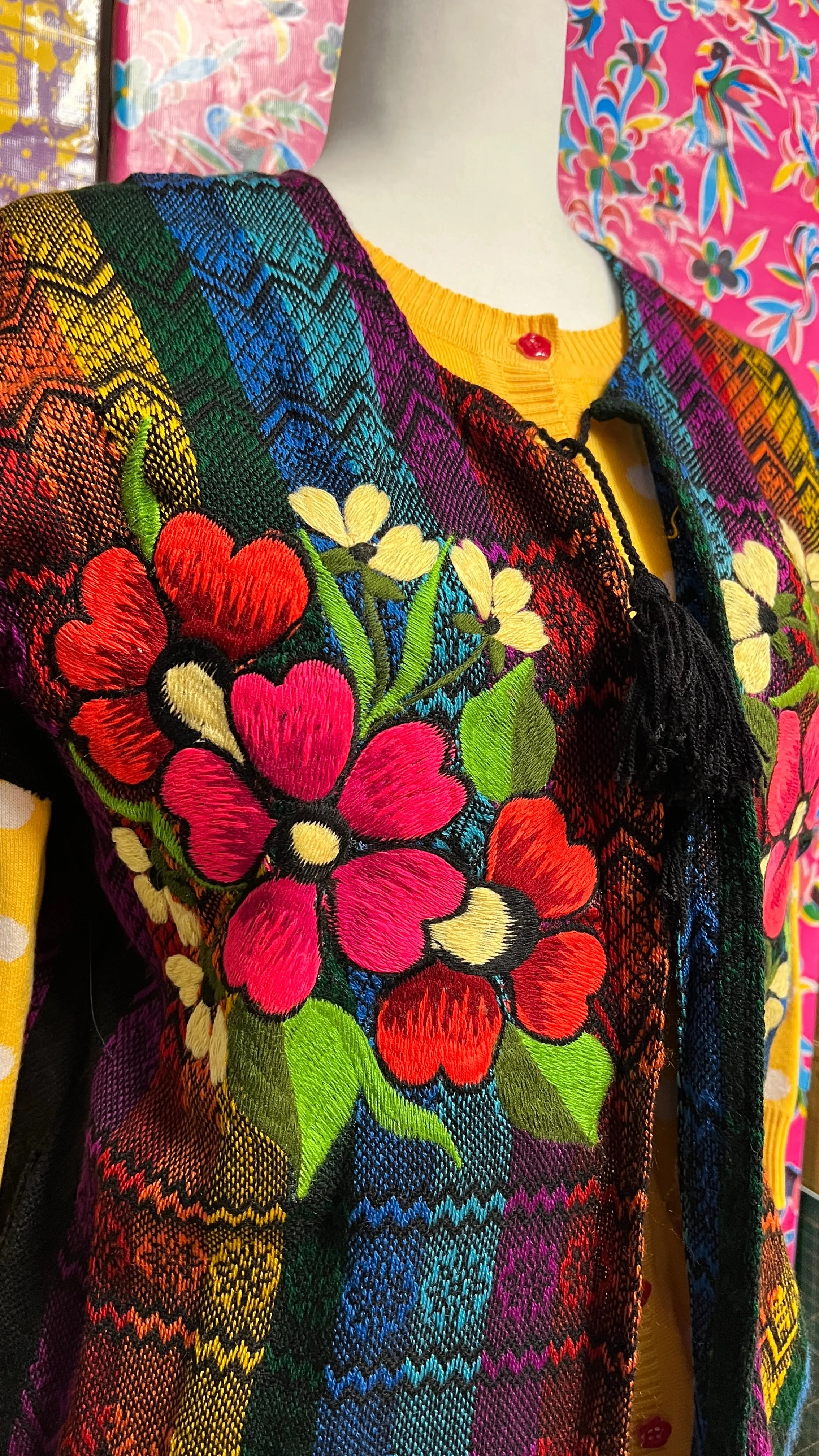 Woven Appliqué Sleeveless Sweater